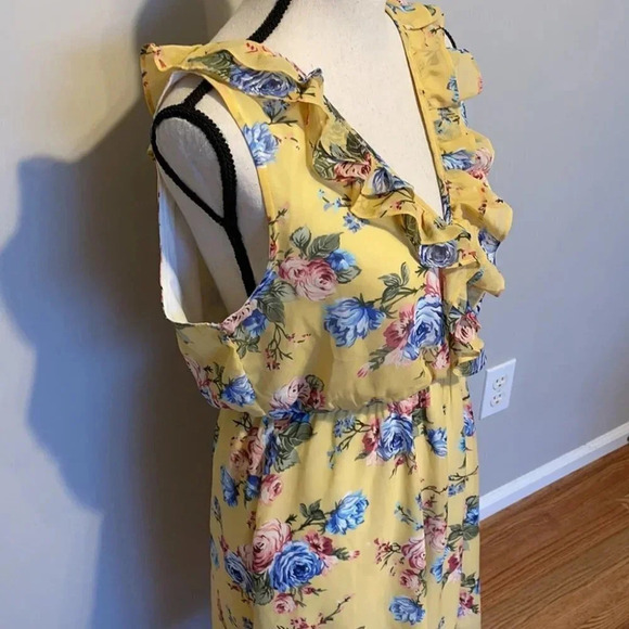Love Tree Yellow Floral Print Lined Dress Ruffle Tie Back Size Large EUC - Picture 3 of 7